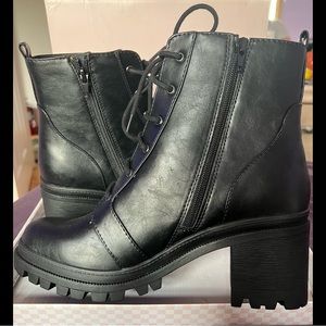 🆕 Chunky Heel Combat Boots